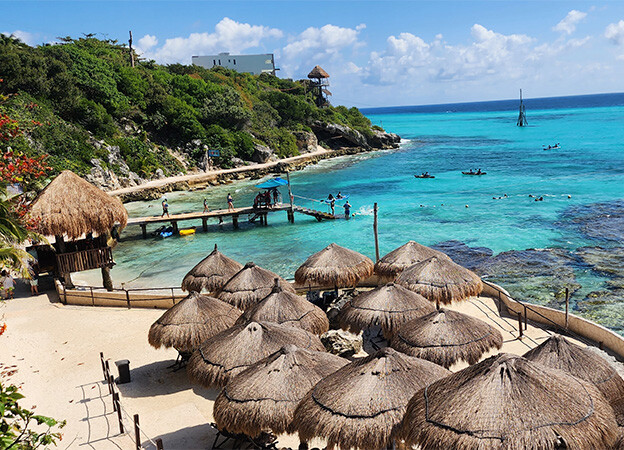 Actividades acuáticas en Cancún en el Parque Garrafón